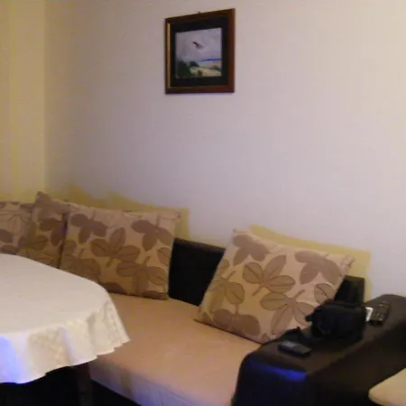 Zora Apartment